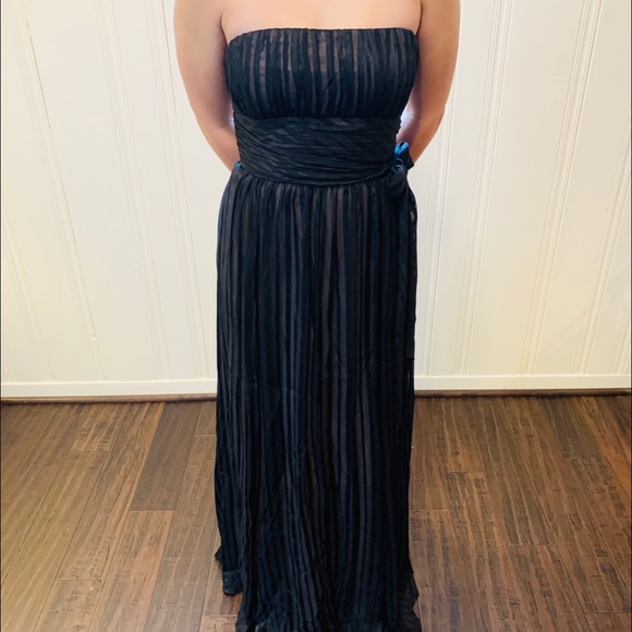 Strapless Chiffon Gown - Picture 2 of 7